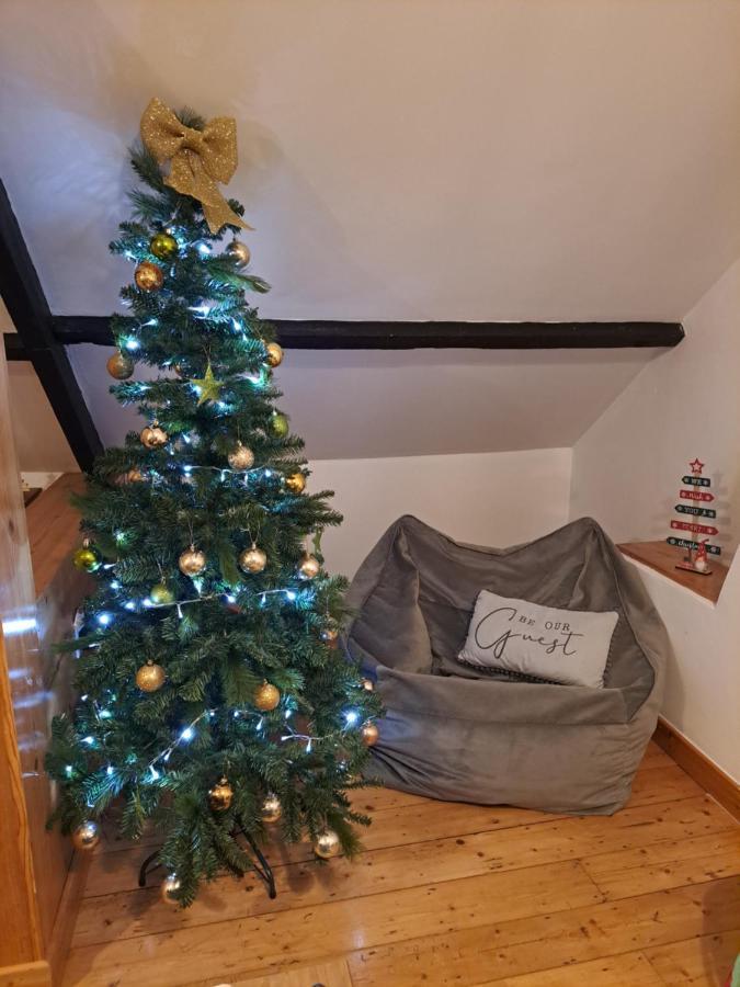 Harbour Loft! Newly Refurbished 3 Bed Flat! Apartment Burry Port Luaran gambar